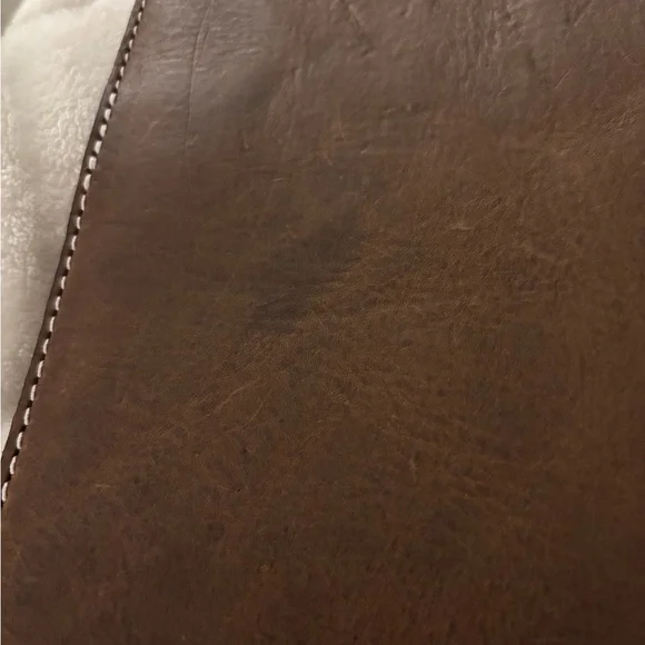 CHIC SPARROW A5 leather journal cover with pockets and 4 strings - Picture 4 of 12